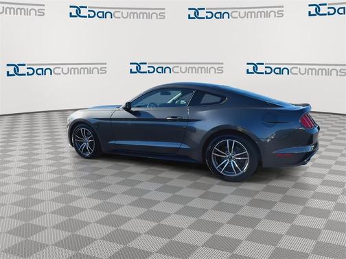2017 Ford Mustang EcoBoost