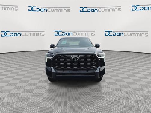 2022 Toyota Tundra Platinum
