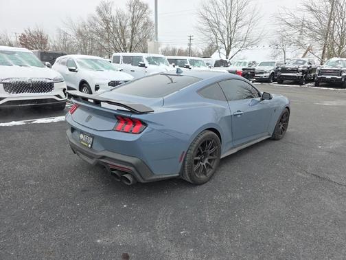 2024 Ford Mustang Dark Horse