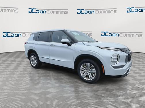 2022 Mitsubishi Outlander ES