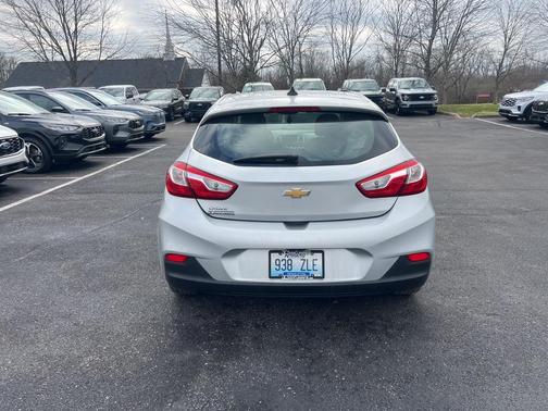 2019 Chevrolet Cruze LS