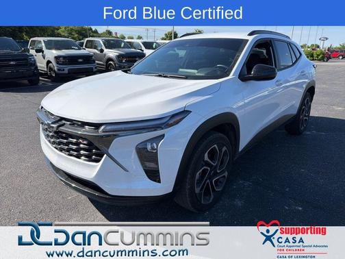 Summit White 2025 Chevrolet Trax 2RS