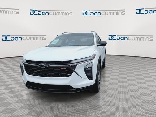 Summit White 2025 Chevrolet Trax 2RS