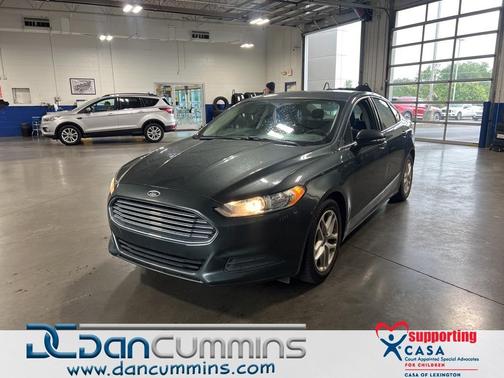 2015 Ford Fusion SE