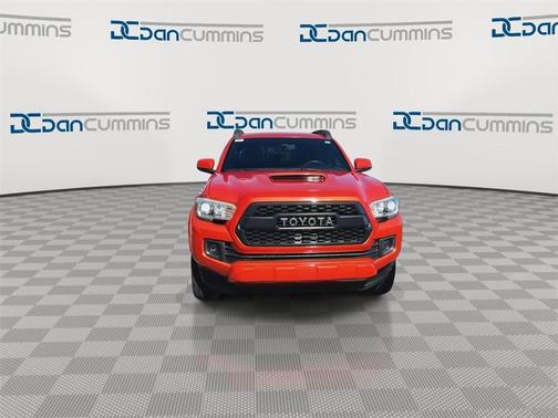 2016 Toyota Tacoma SR5