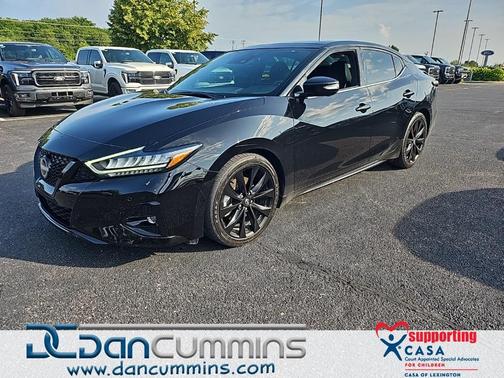 2023 Nissan Maxima SR
