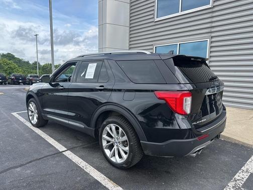 2022 Ford Explorer Platinum