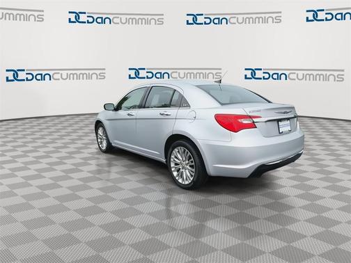 2012 Chrysler 200 Limited