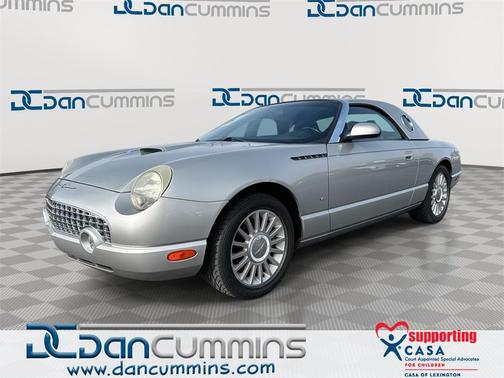 2004 Ford Thunderbird 