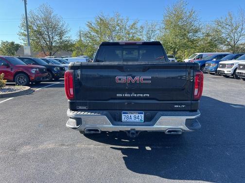 2021 GMC Sierra 1500 SLT