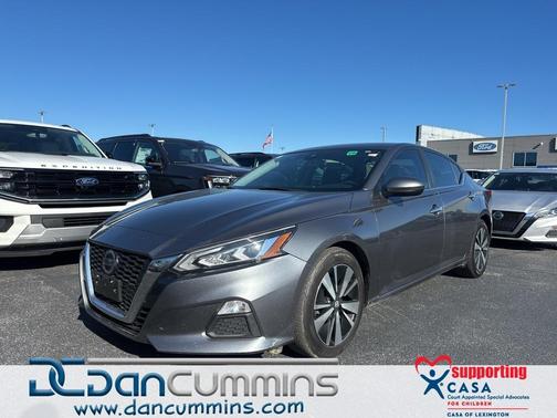 2022 Nissan Altima 2.5 SV