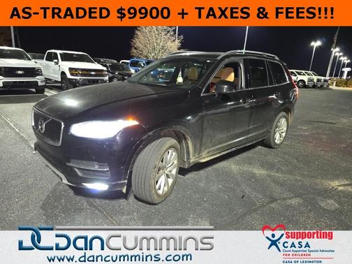 2017 Volvo XC90 T6 Momentum