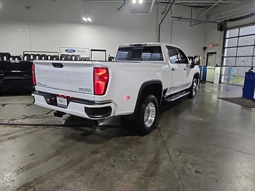 2025 Chevrolet Silverado 3500 High Country