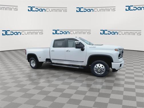 2025 Chevrolet Silverado 3500 High Country