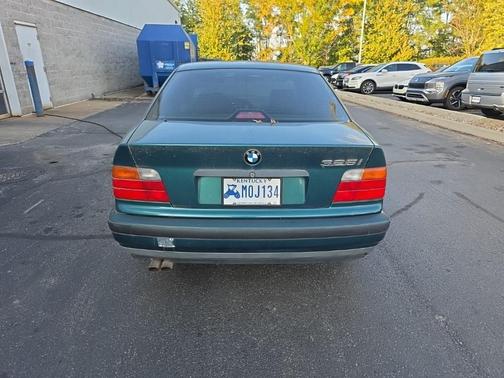1993 BMW 325 i