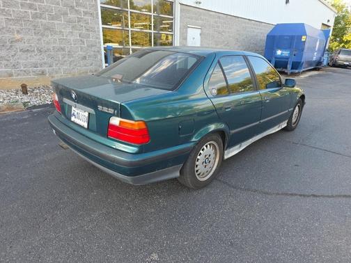 1993 BMW 325 i