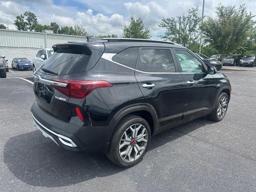 2021 Kia Seltos SX
