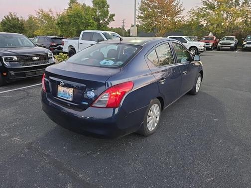 2012 Nissan Versa 1.6 S