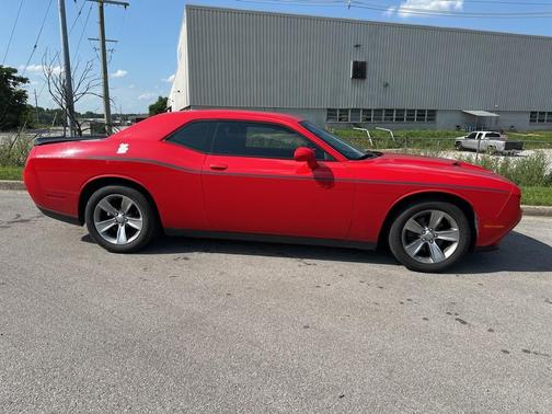 2015 Dodge Challenger SXT