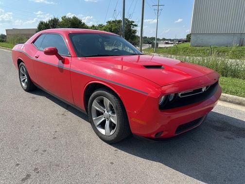 2015 Dodge Challenger SXT