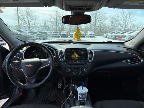 2017 Chevrolet Malibu 1LT