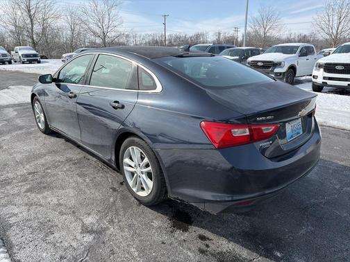 2017 Chevrolet Malibu 1LT