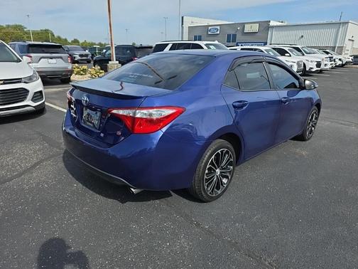 2015 Toyota Corolla S Plus