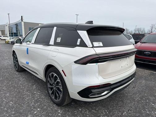 2026 Lincoln Nautilus Reserve