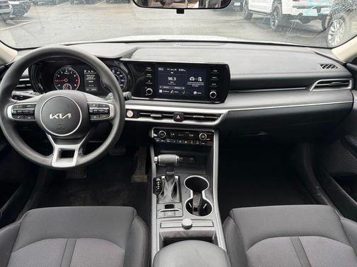 Glacial White Pearl 2023 Kia K5 LXS