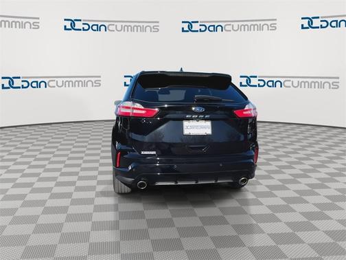 2021 Ford Edge ST Line