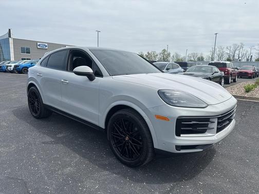 2024 Porsche Cayenne AWD