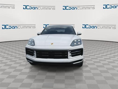 2024 Porsche Cayenne AWD