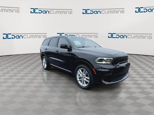 DB Black Crystal Clearcoat 2023 Dodge Durango GT