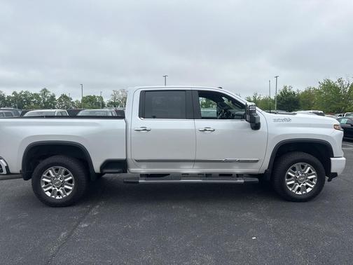 2024 Chevrolet Silverado 2500 High Country