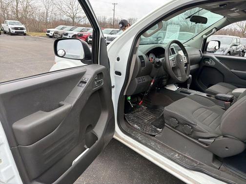 2016 Nissan Frontier Desert Runner