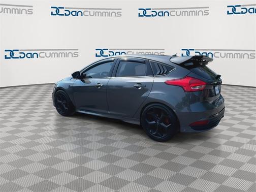 2016 Ford Focus ST Base