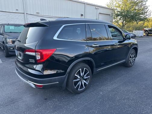 2020 Honda Pilot Touring 7-Passenger