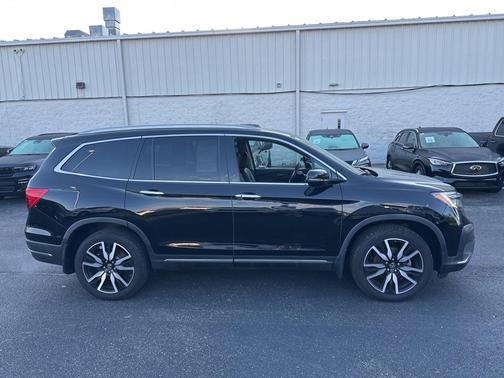 2020 Honda Pilot Touring 7-Passenger