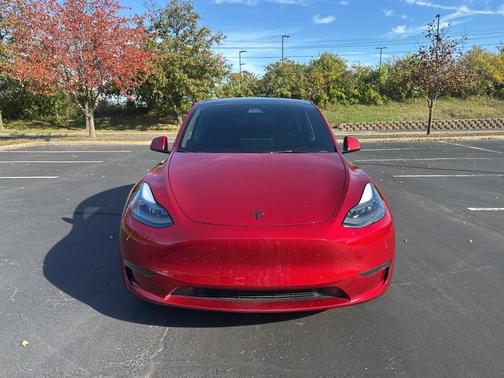 2024 Tesla Model Y Long Range