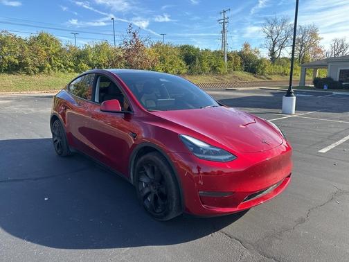 2024 Tesla Model Y Long Range