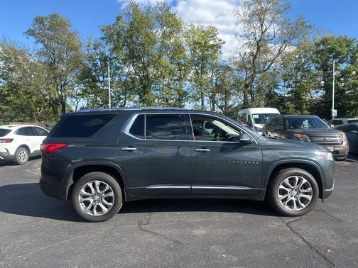 2020 Chevrolet Traverse Premier