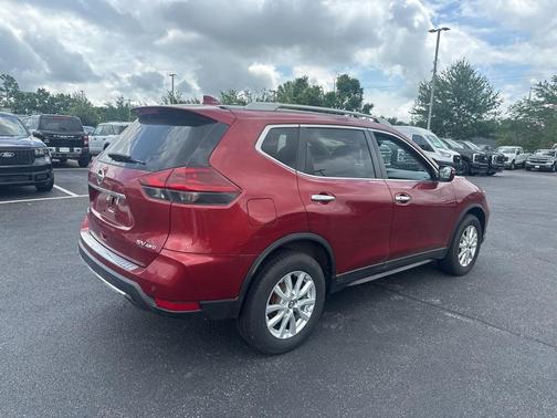 2019 Nissan Rogue SV