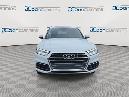 2020 Audi Q5 40 Premium Plus