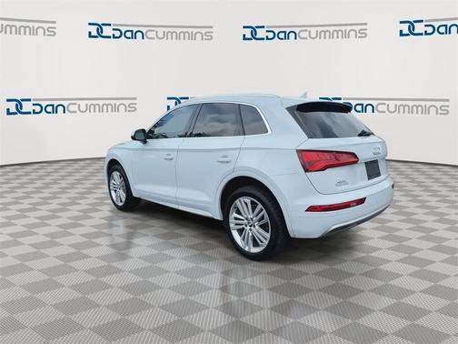 2020 Audi Q5 40 Premium Plus