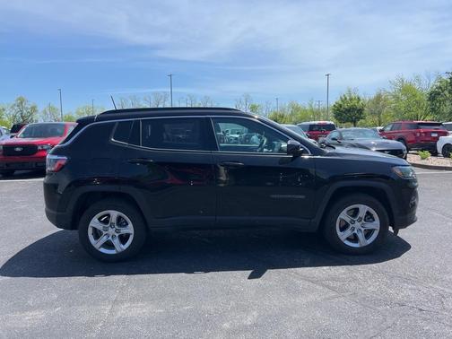 2023 Jeep Compass Latitude