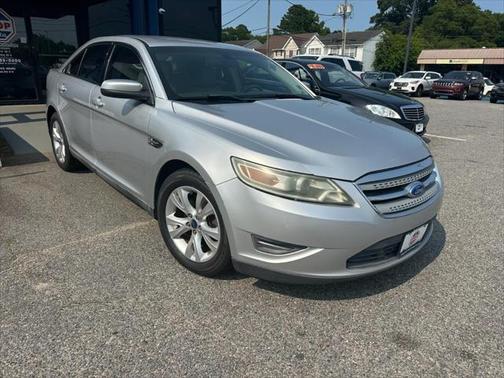 2011 Ford Taurus SEL