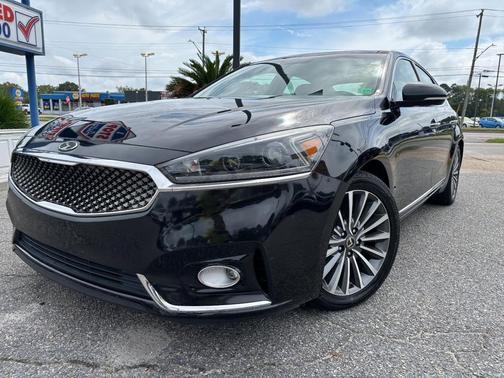 2017 Kia Cadenza Premium
