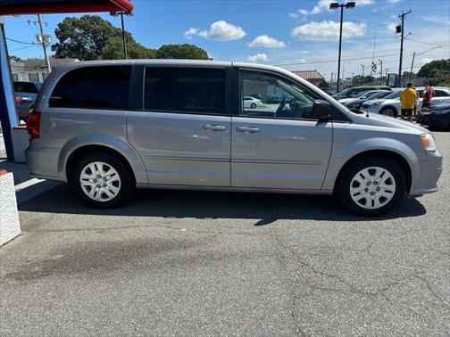 2017 Dodge Grand Caravan SE