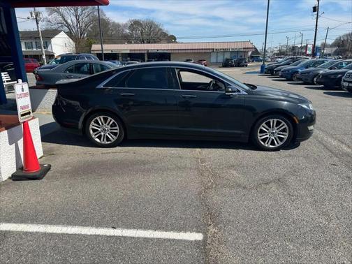 2013 Lincoln MKZ Base