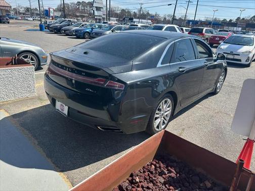 2013 Lincoln MKZ Base